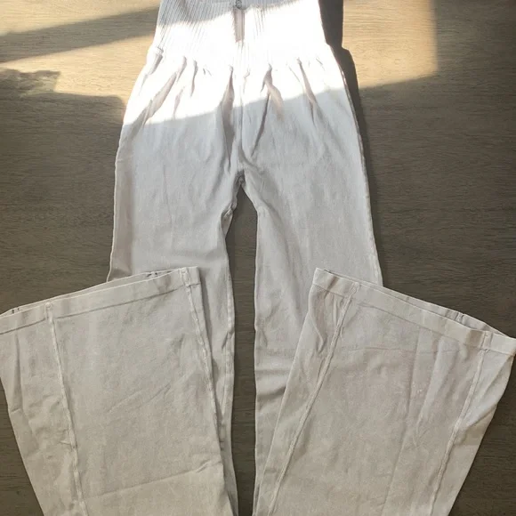 NWOT! FP Free People Movement Good Karma Flare Leggings Sz XS/S - Picture 7 of 8